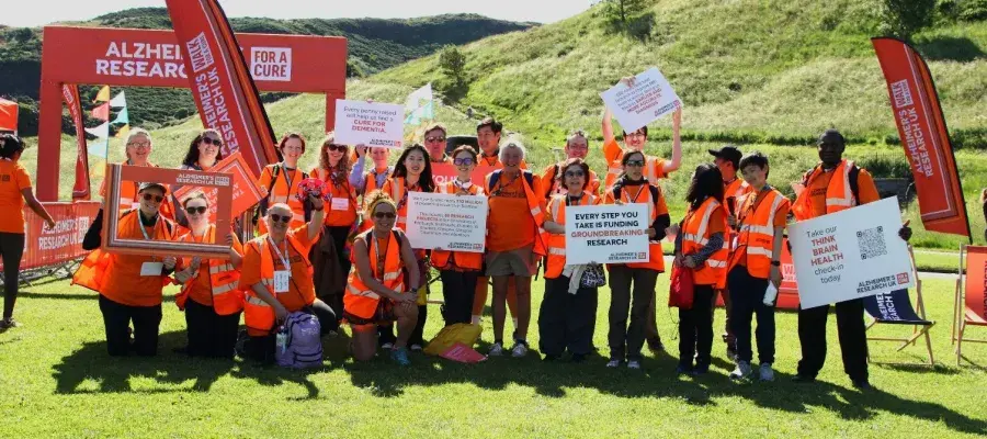 Yoko Matsumoto-Sturt, Alzheimer's Research UK's Walk For A Cure. Staff volunteering.