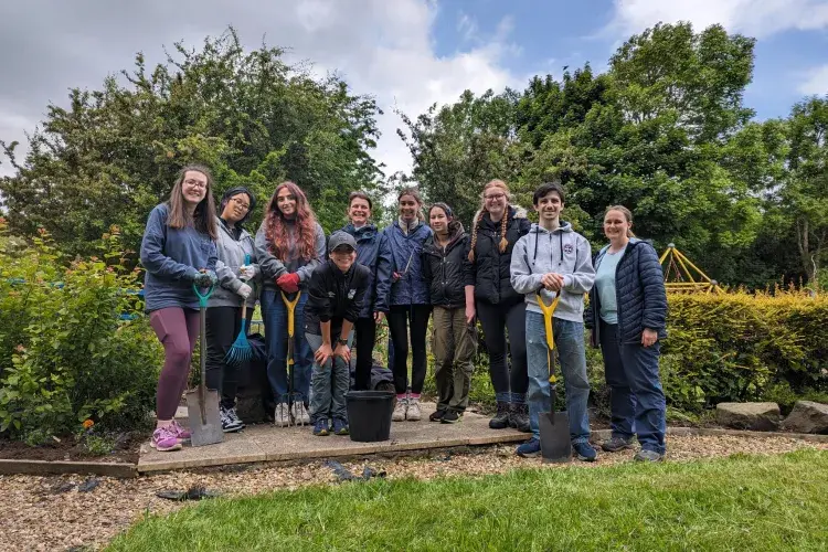 Venchie Children and Young People's Project in Craigmillar. Staff volunteering.